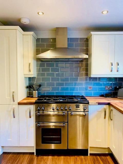 Cosy Roseburn Apartment, Edinburgh - 2 Bedrooms, Free Parking Exterior foto